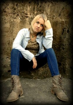 an example of the images created by Ania Hess