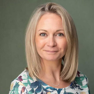 Carrie Burnie photographer in Bagshot Surrey