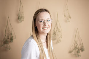 Louise Hampson photographer in Ilkeston Derbyshire