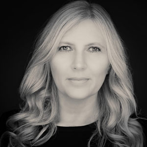 Collette Theron photographer in Canary Wharf London