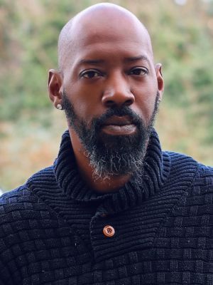 an example of the images created by Claudious Belgrave